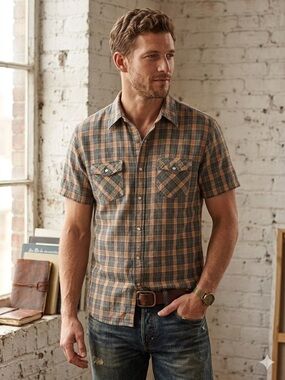 Plaid Short-Sleeve Button-Up Shirt in Mustard & Olive - Casual Men's Shirt